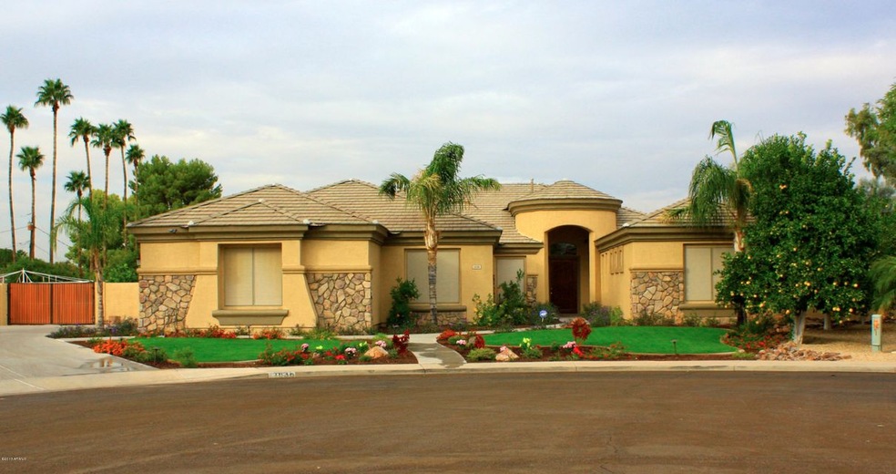 1636 N Roca Cir, Mesa, AZ 85213 - photo 1