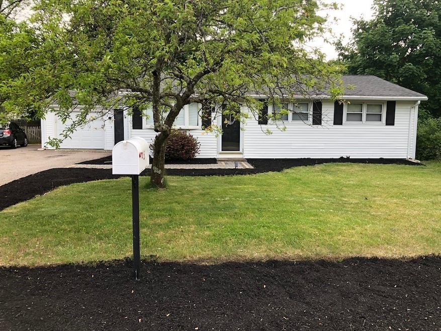 5 James St, Plainville, MA 02762 - photo 1