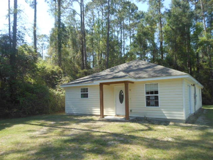 56 Winnebago St, Crawfordville, FL 32327 - photo 1