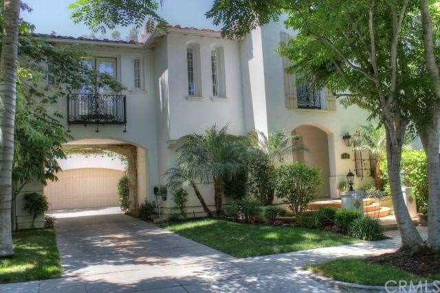 With extra long drive way, possible to park 3 more