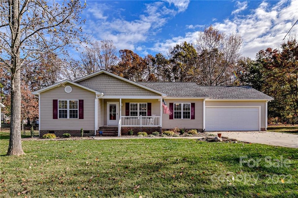 218 Swann Rd, Statesville, NC 28625 - photo 1