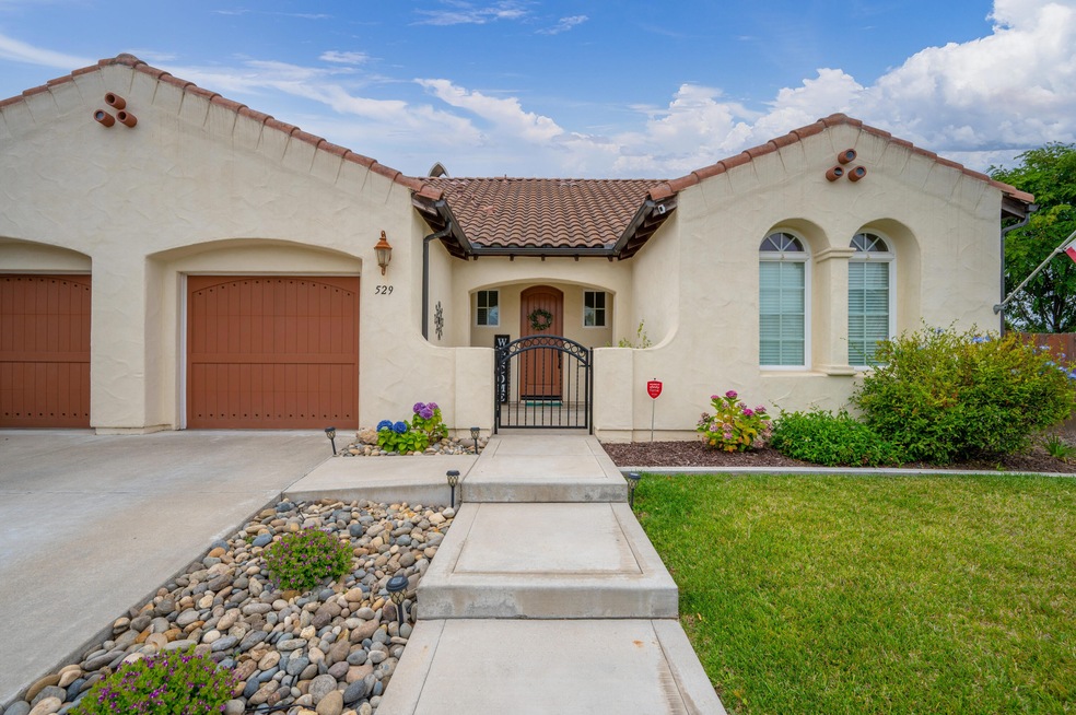 529 Palomar Cir Lompoc CA-print-005-040-