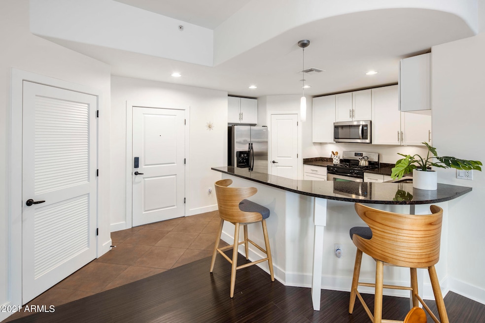 Northshore Condominiums unit 5022, Tempe, AZ 85281 - photo 1