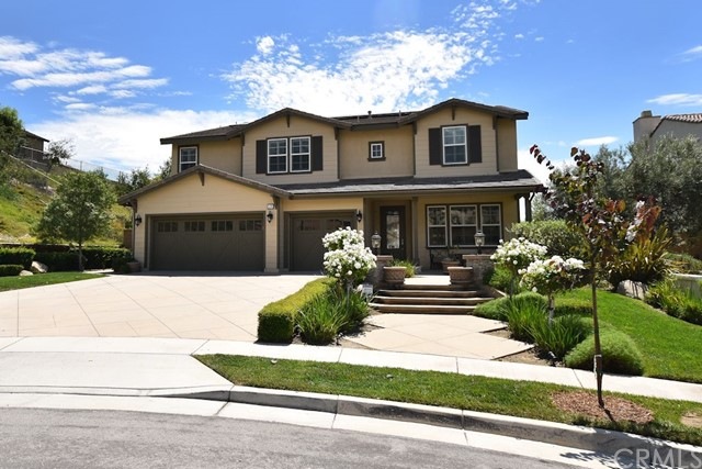 Welcome HOME!! custom front yard landscaping