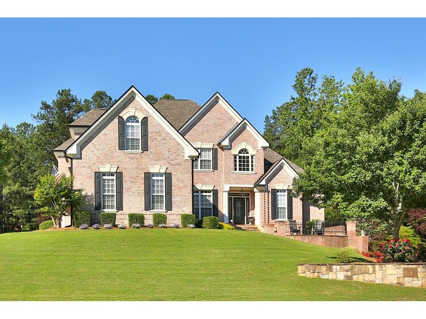 Welcome home - beautiful, traditional and with bri