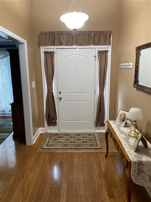 323 Amanda Dr, Macon, GA 31216 - photo 1