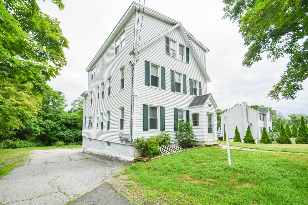 82 Spindle Hill Rd unit 2, Wolcott, CT 06716 - photo 1