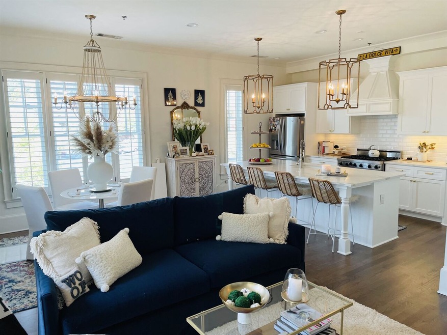 Sold $435,000 • Co-Listing Agent