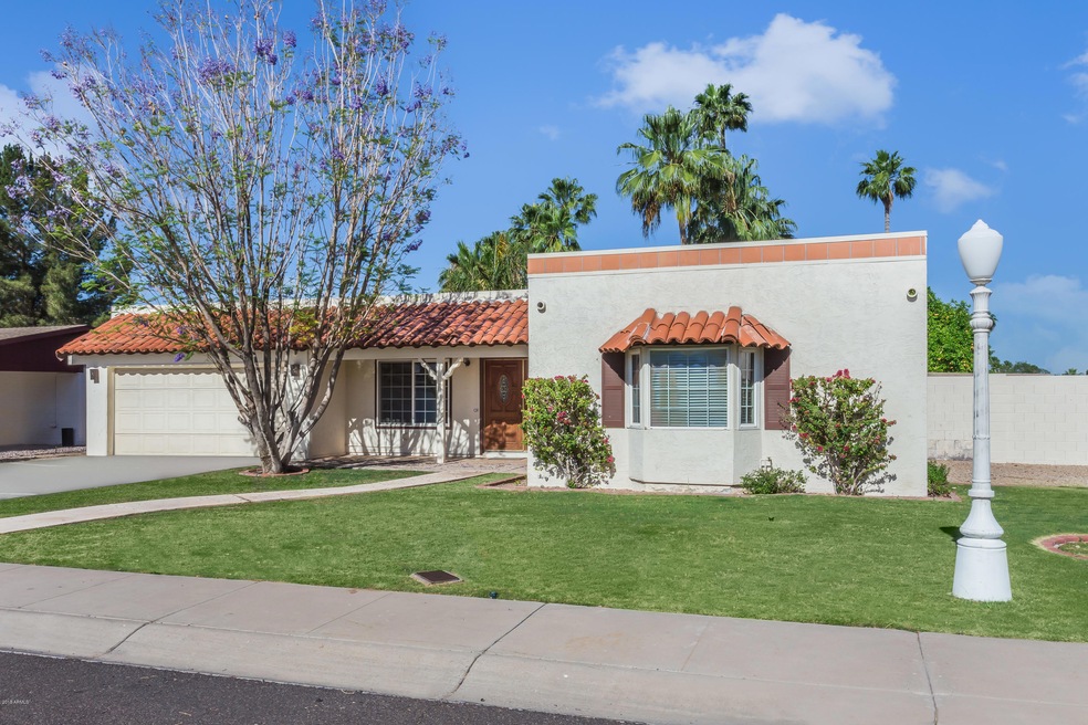 14436 N 6th Pl-1