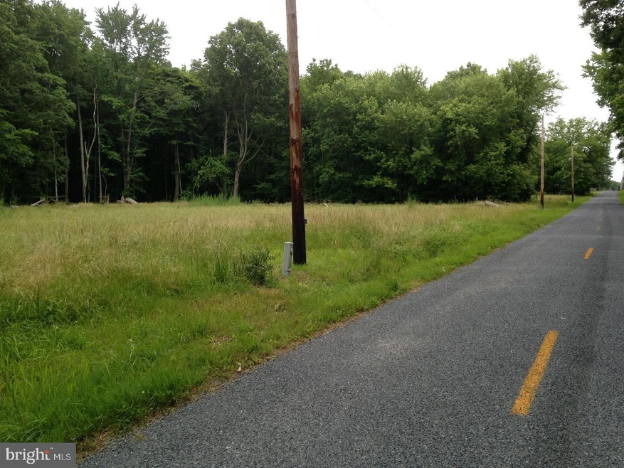 21640 Lovers Ln, Rock Hall, MD 21661 - photo 1