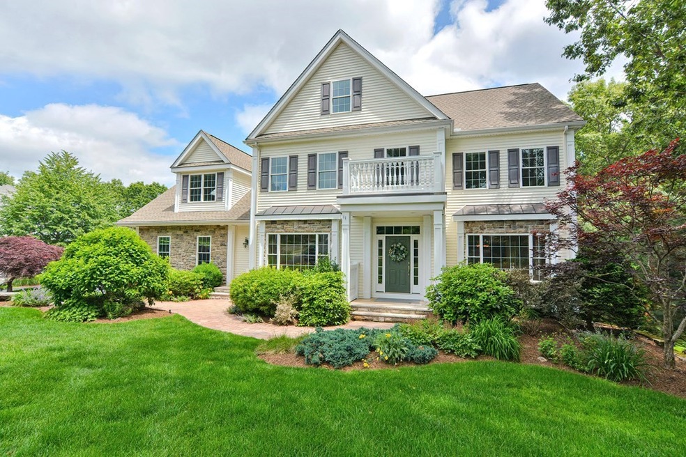 11 Symphony Dr, Franklin, MA 02038 - photo 1