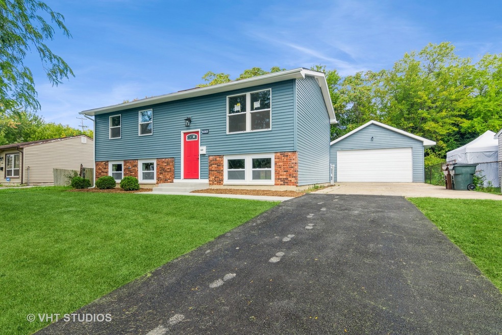 3626 Peach Grove Ln, Hazel Crest, IL 60429 - photo 1