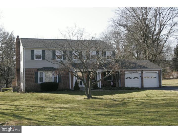 45 S Forge Manor Dr, Phoenixville, PA 19460 - photo 1