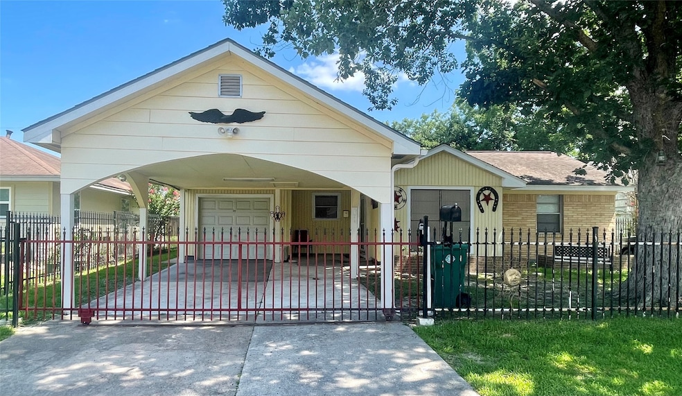 3509 Ramsey Dr, Pasadena, TX 77503 - photo 1