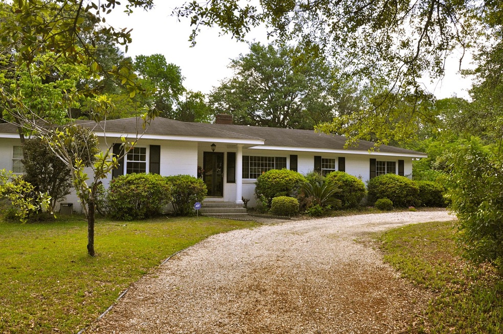 Exterior 2