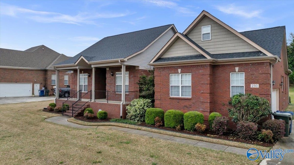 230 Twin Lakes Dr, New Market, AL 35761 - photo 1