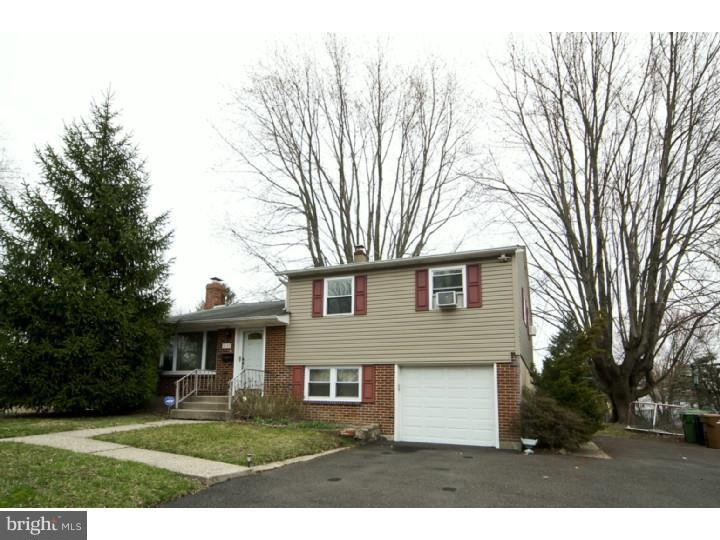 1839 Twining Rd, Willow Grove, PA 19090 - photo 1