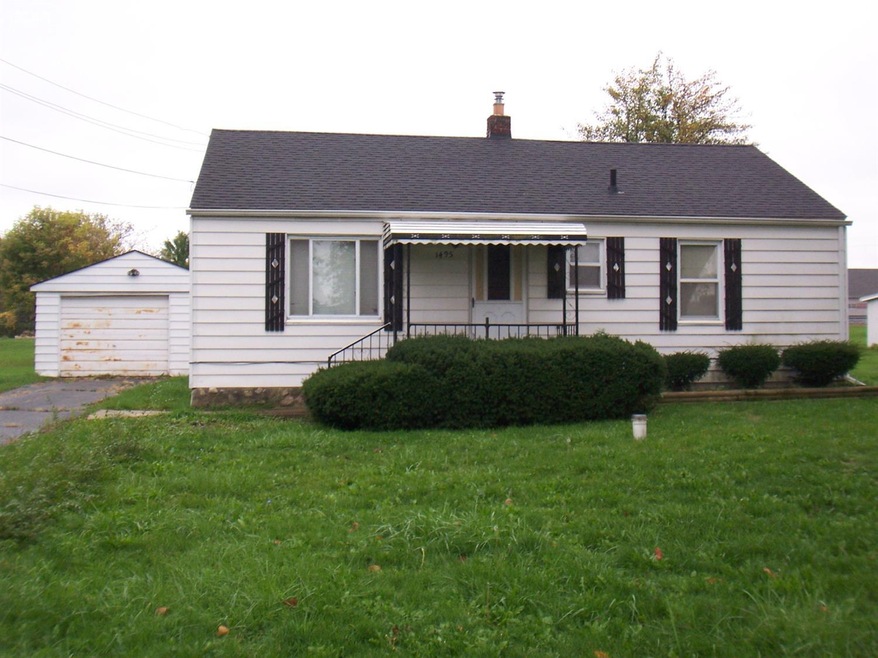 1495 Lynton Ave, Flint, MI 48507 - photo 1