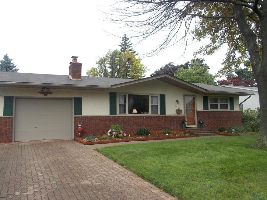 1436 Fahlander Dr S, Columbus, OH 43229 - photo 1