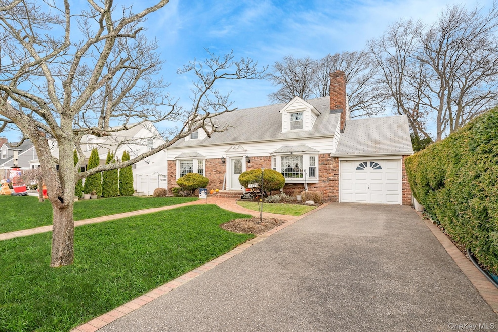 3861 Wilburne Ave, Seaford, NY 11783 - photo 1