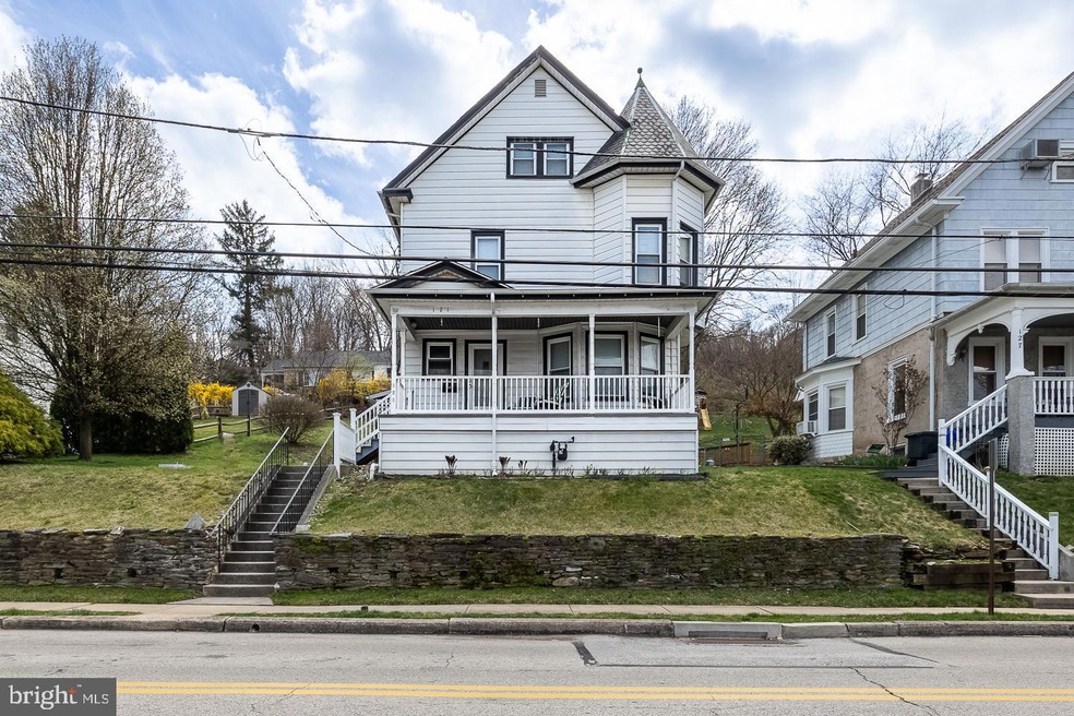 121 Moorehead Ave, Conshohocken, PA 19428 - photo 1