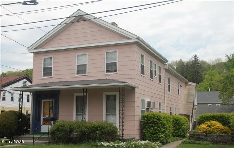 623 Church St, Honesdale, PA 18431 - photo 1