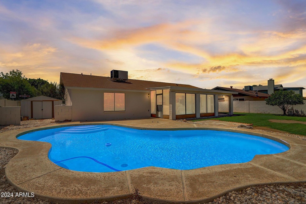 1102 W Shawnee Dr, Chandler, AZ 85224 - photo 1