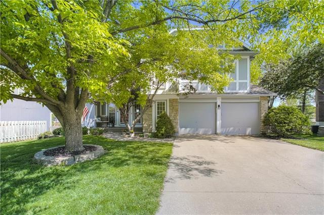 13706 W 77th Terrace, Shawnee, KS 66216 - photo 1