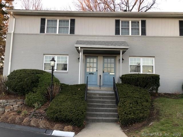 245 Unquowa Rd unit 111, Fairfield, CT 06824 - photo 1