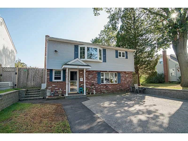 49 Ramsay St unit 1, Riverside, RI 02915 - photo 1