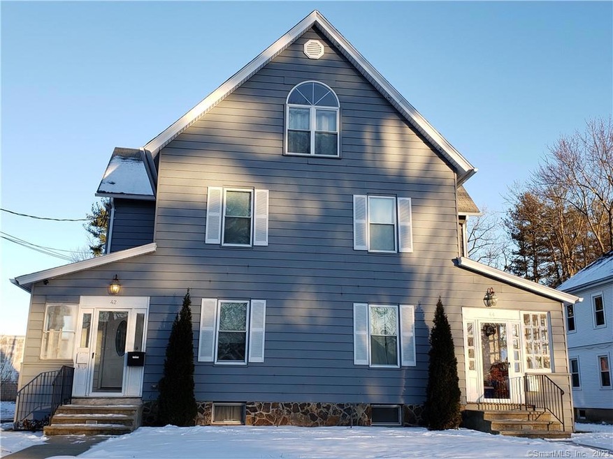 42 Woodlawn St, West Hartford, CT 06110 - photo 1