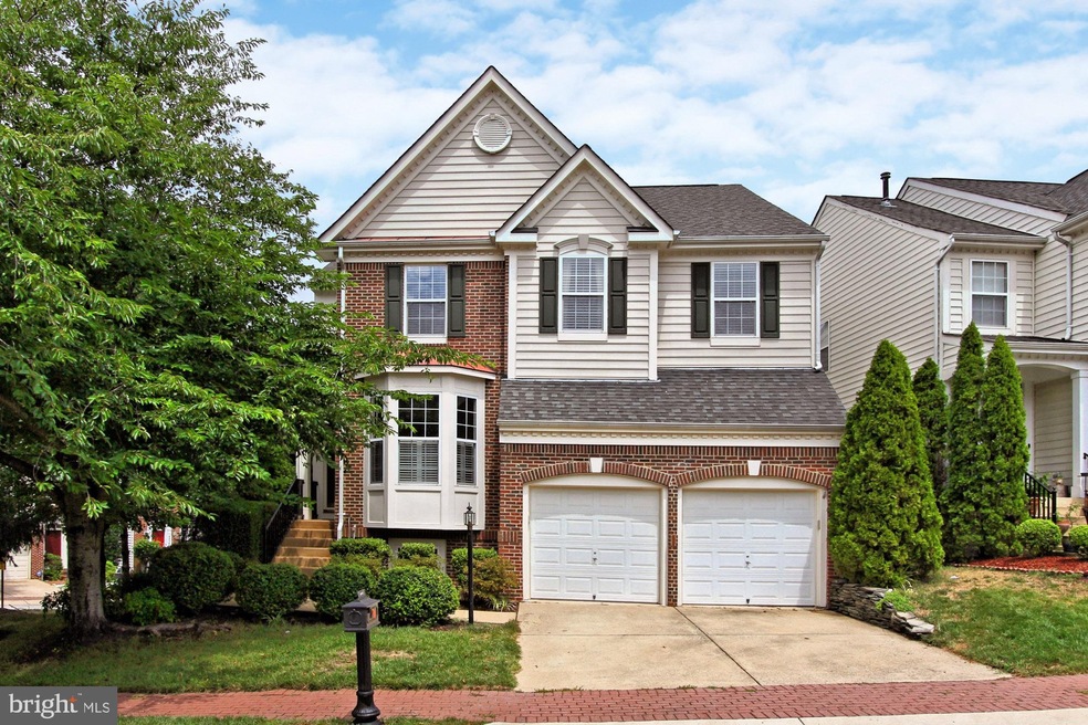 8828 Carpenters Hall Dr, Lorton, VA 22079 - photo 1