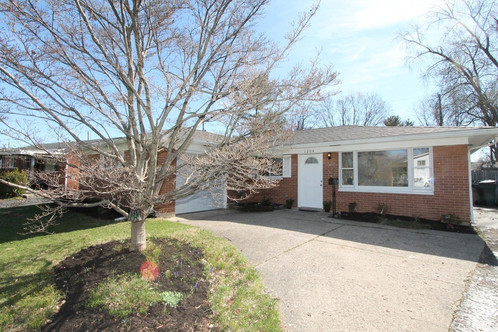 1204 Norman Dr, Columbus, OH 43227 - photo 1