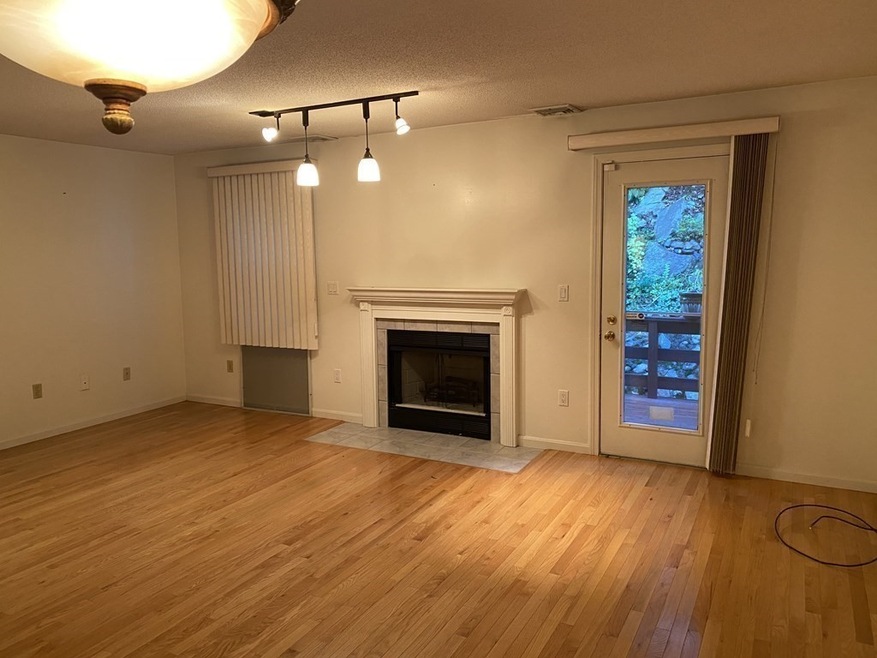 1603 Plainfield Pike unit A5, Johnston, RI 02919 - photo 1