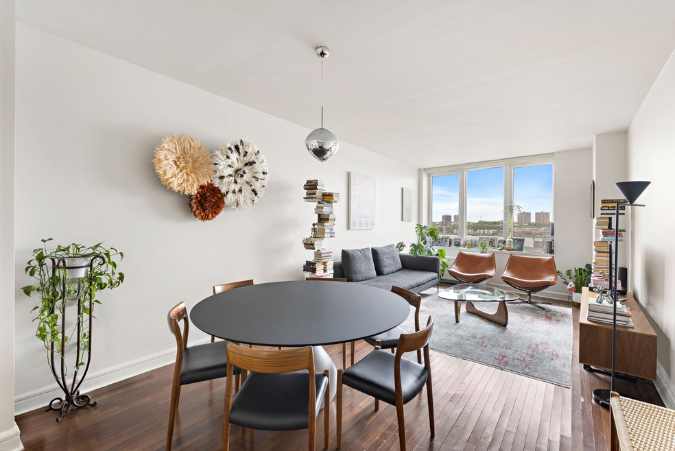 120 Riverside Boulevard unit 14H, New York, NY 10069 - photo 1