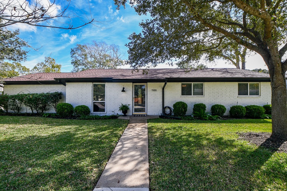 Sold • Co-Listing Agent