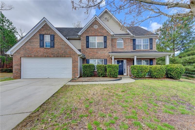 600 Roxford Ln, Buford, GA 30518 - photo 1