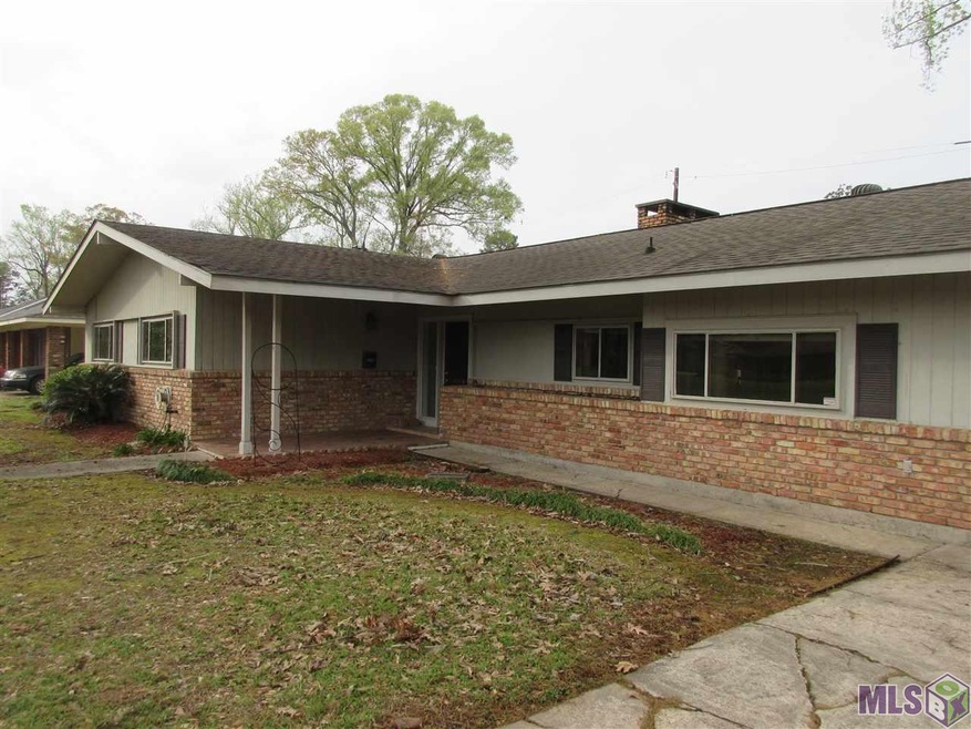 Exterior Front View from Garage driveway