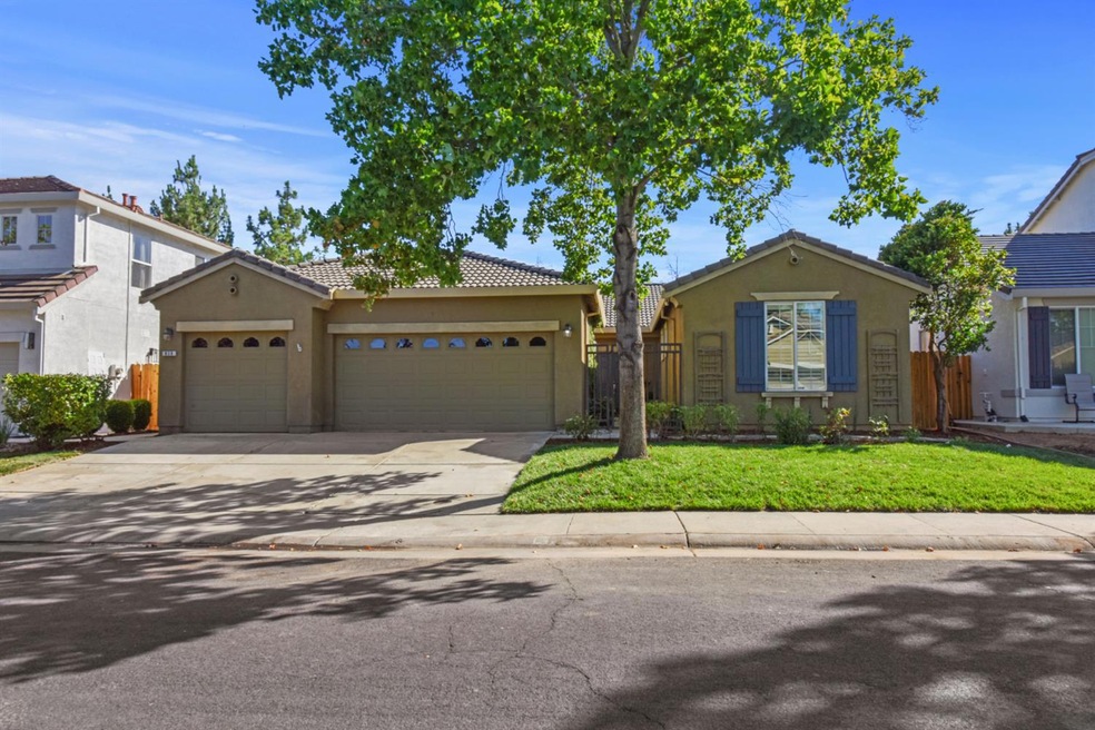 Under Contract $570,000