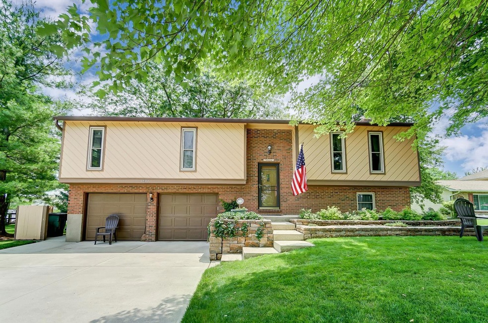 6732 Netherland Dr, Liberty Township, OH 45044 - photo 1