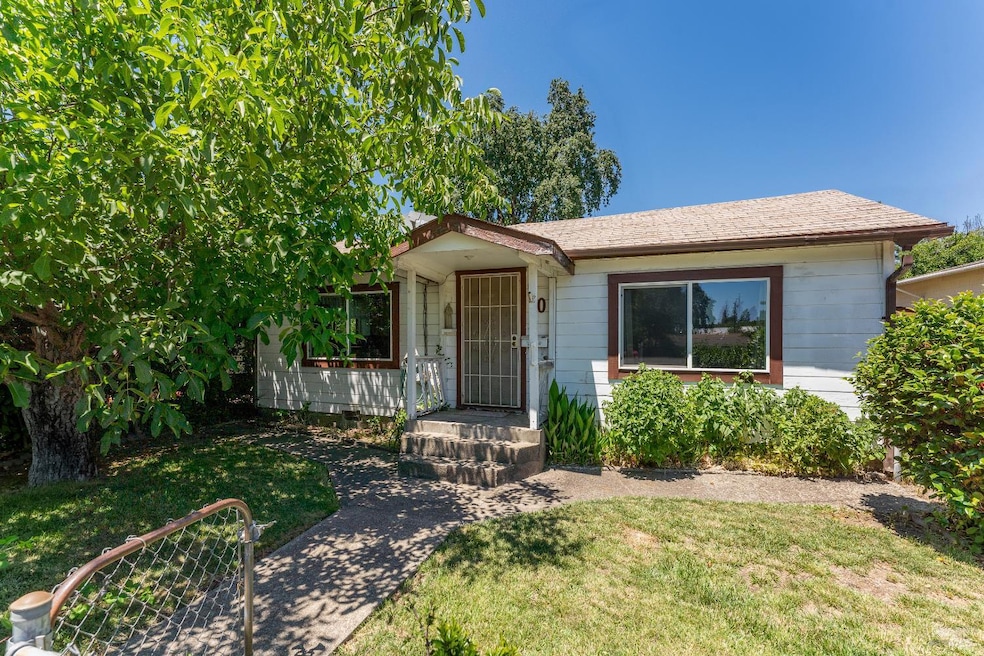 80 Fort Bragg Rd, Willits, CA 95490 - photo 1