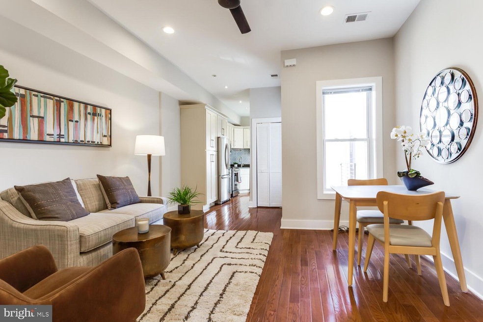 30 Hanover Place NW unit 2, Washington, DC 20001 - photo 1