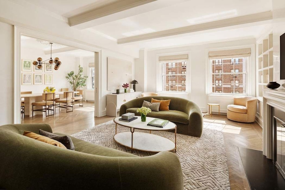 Pending $4,950,000 • Co-Listing Agent