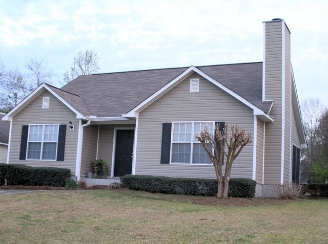 3338 Seaton Dr, Macon, GA 31204 - photo 1