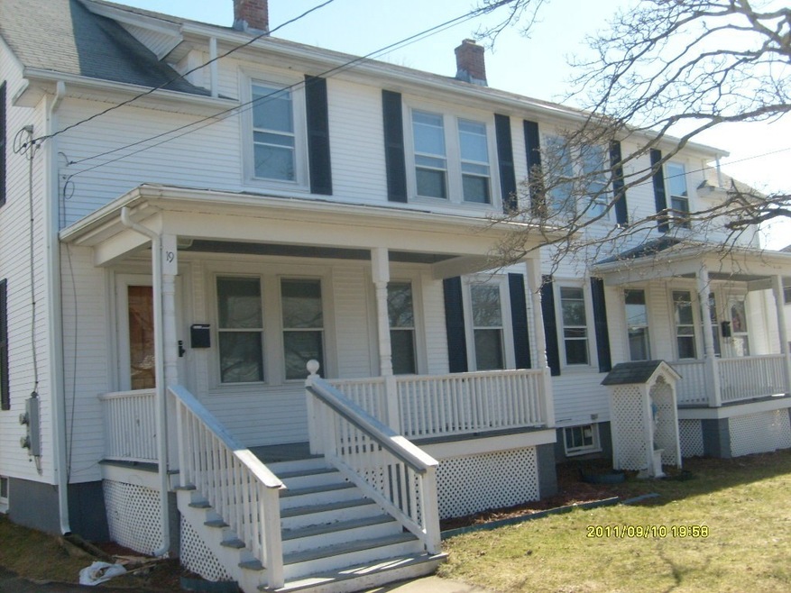 19 Robinson Way, West Warwick, RI 02893 - photo 1