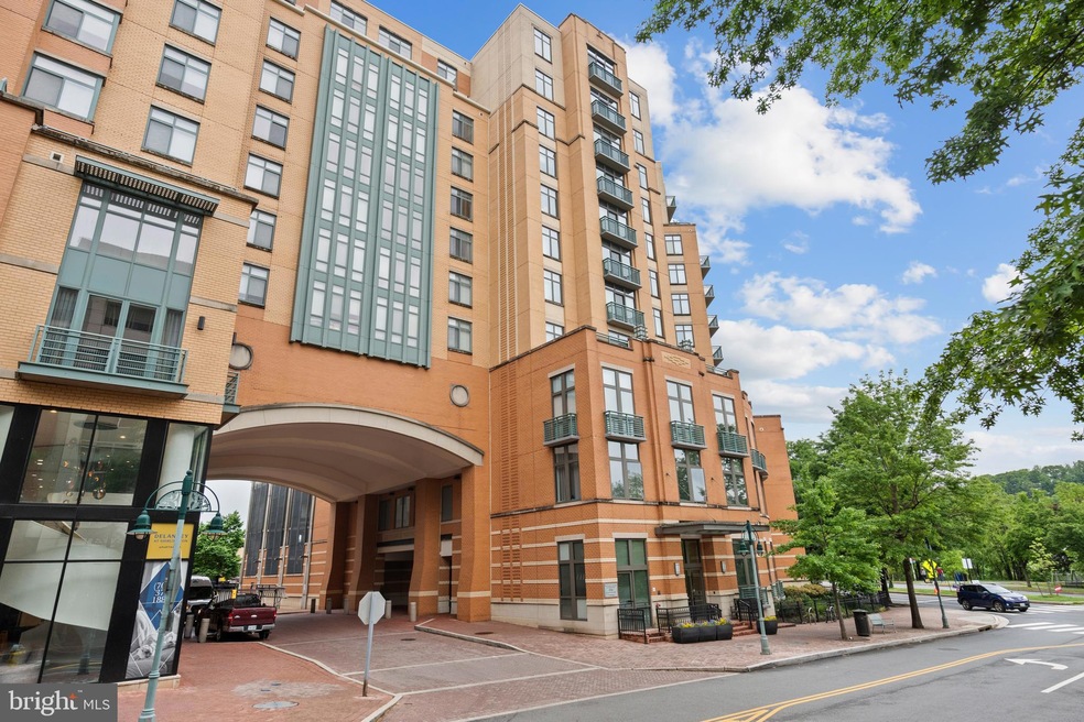 Shirlington Village Condominiums unit 714, Arlington, VA 22206 - photo 1