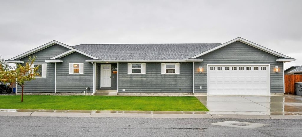 3019 Twin Creek Trail Ave, Cody, WY 82414 - photo 1