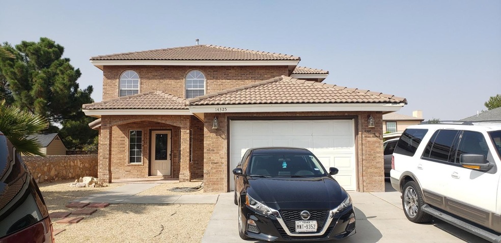 14325 Desert Fire Ct, Horizon City, TX 79928 - photo 1