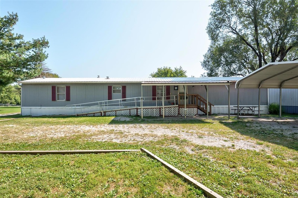 17 Winter Dr, Caseyville, IL 62232 - photo 1