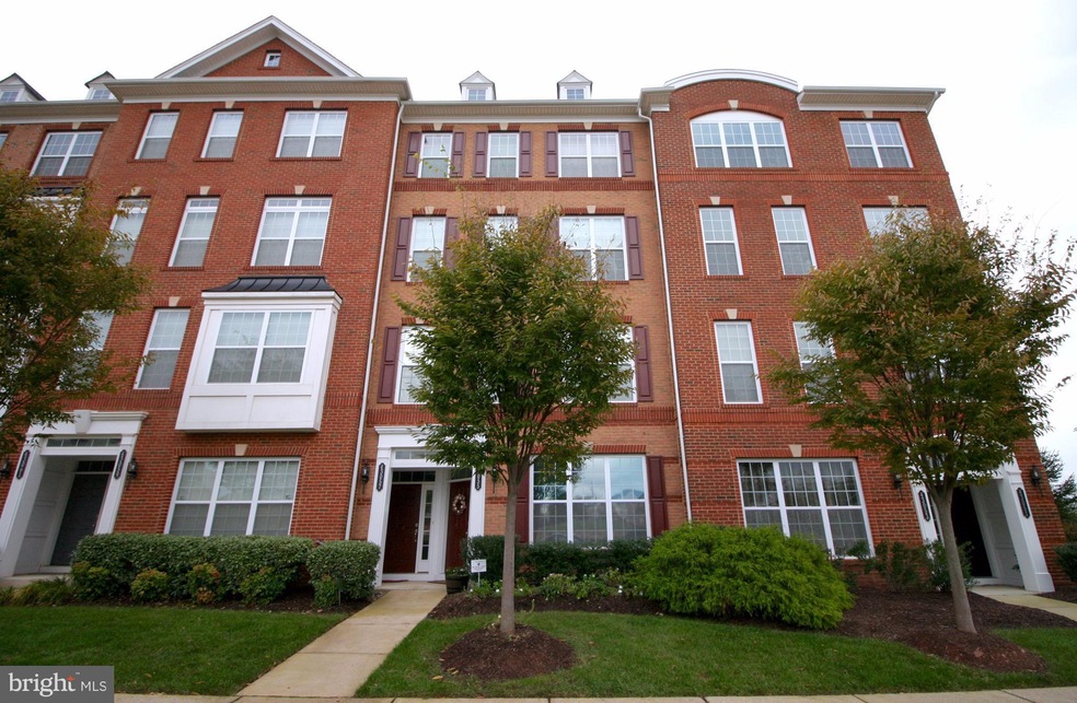 43055 Thoroughfare Gap Terrace, Sterling, VA 20166 - photo 1